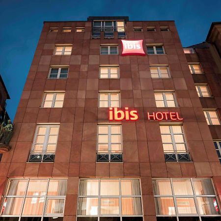 Ibis Hotel Nuernberg Altstadt Exterior foto