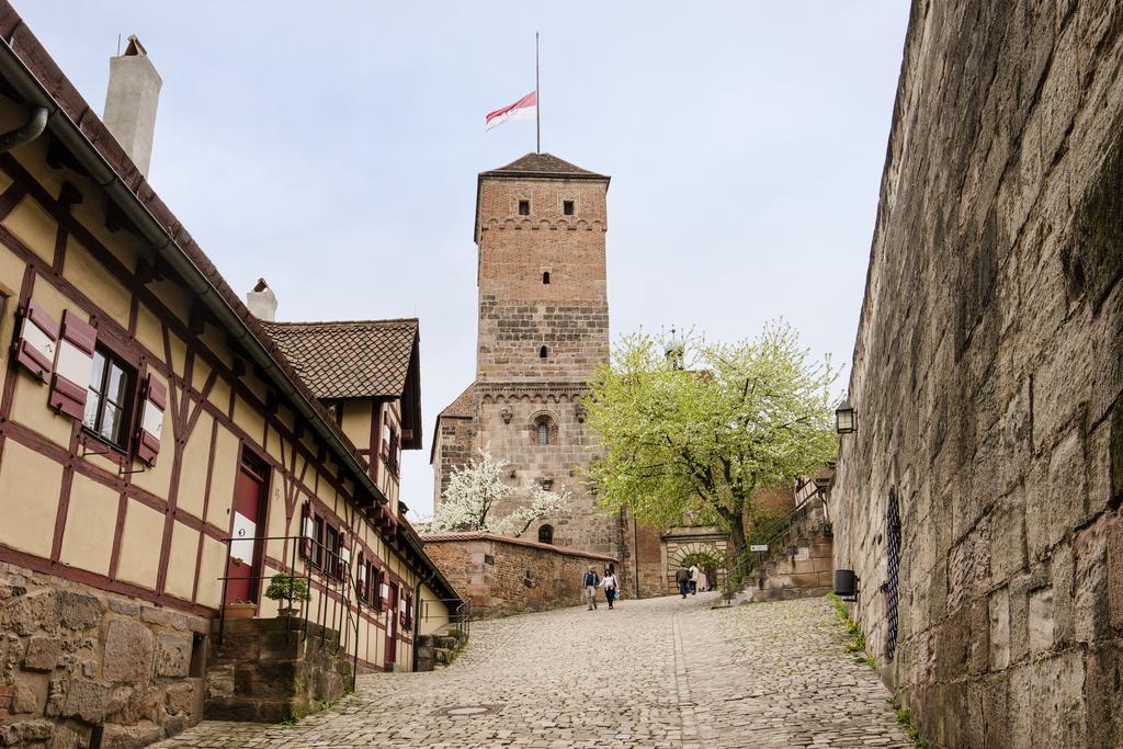 Ibis Hotel Nuernberg Altstadt Exterior foto