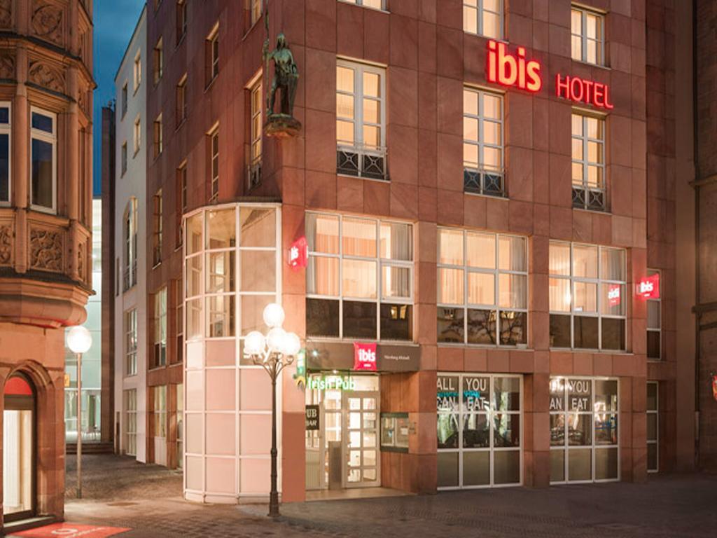 Ibis Hotel Nuernberg Altstadt Exterior foto